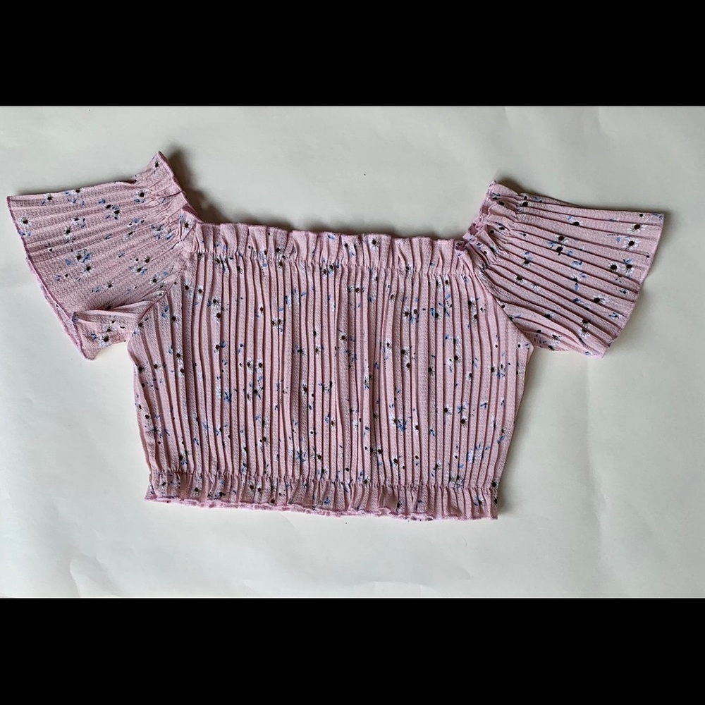 Pink crop top